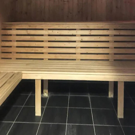 Διαμέρισμα Beautiful In With Sauna *